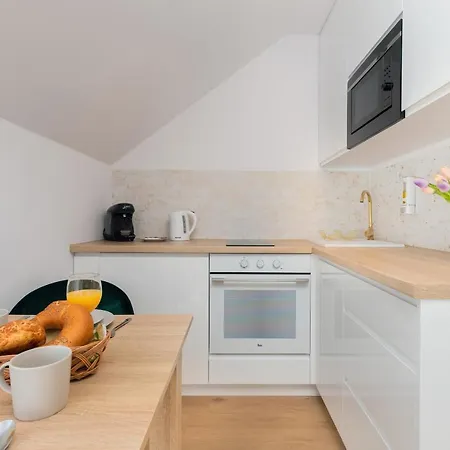 Dom Na Wczasowej By Renters Prestige Apartmán