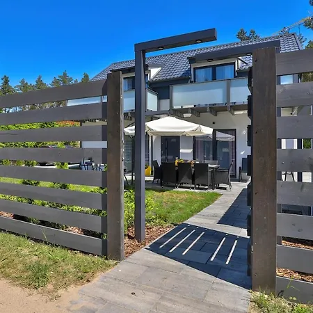 Dom Na Wczasowej By Renters Prestige *