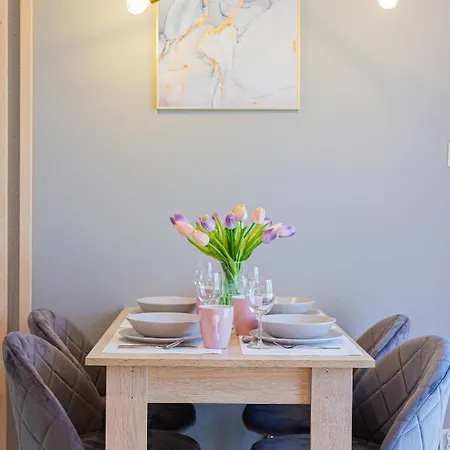 Dom Na Wczasowej By Renters Prestige Apartmán