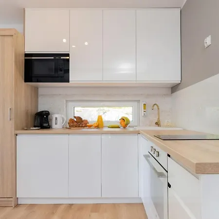 Dom Na Wczasowej By Renters Prestige Apartmán